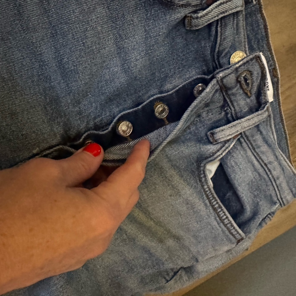 Re/Done 90’s High Rise Ankle Crop Light Blue Ankle Jeans - Picture 4 of 12